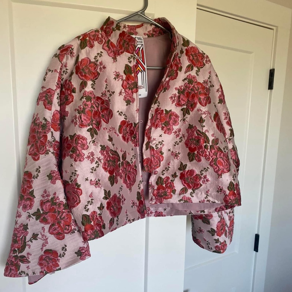 La Vie Style House cropped jacket